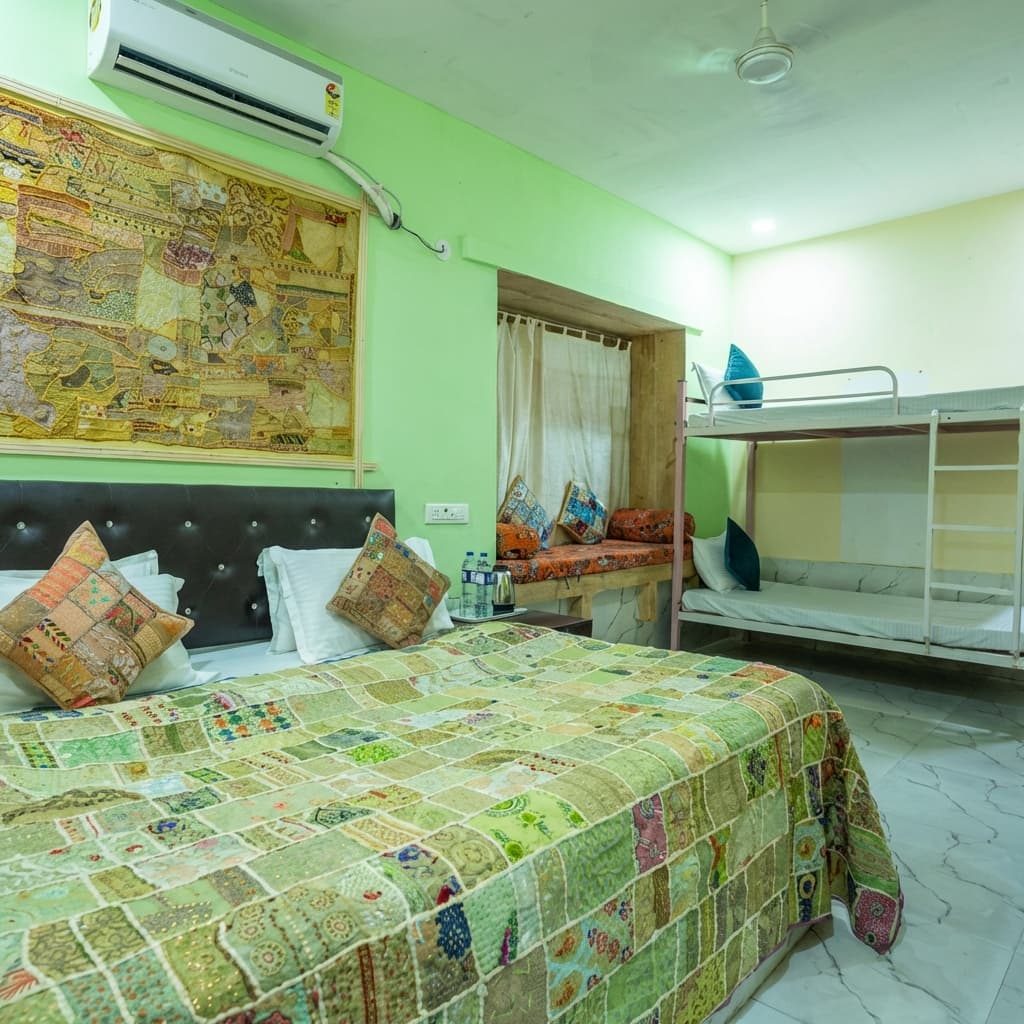 Superior Triple Room